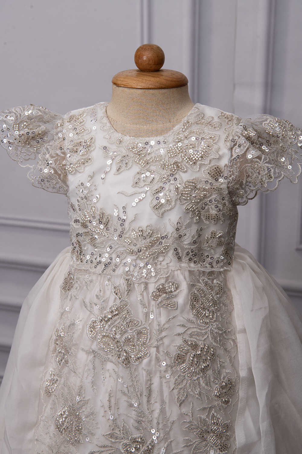 Luxury Royal Baptism Gown Heirloom christening Gown USA/Australia 3-6 months Luxury Royal Baptism Gown Heirloom christening Gown USA/Australia 3-6 months
